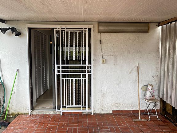 3rd image of 80 NW 116th Pl APT 7