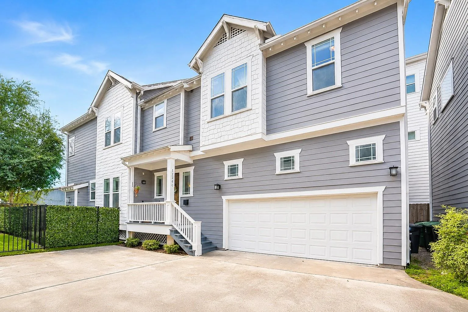 4 bed, 2.5 bath, 2309 sqft, $3,700 — Photo 1