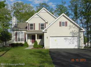 239 Kensington Dr, Bushkill, PA