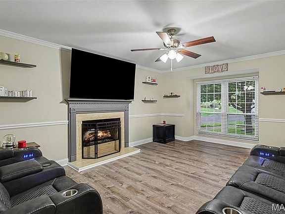 3rd image of 10304 Grant Forest Ln