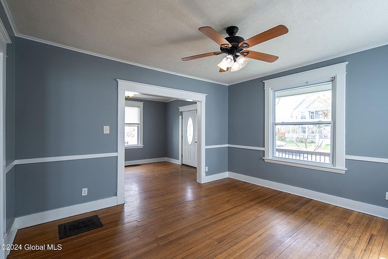 5th image of 1183 Glenwood Boulevard