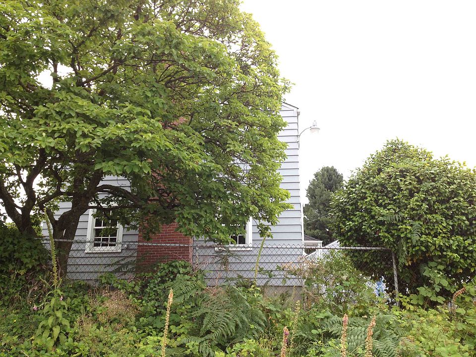 2nd image of 9665 7th Ave NE