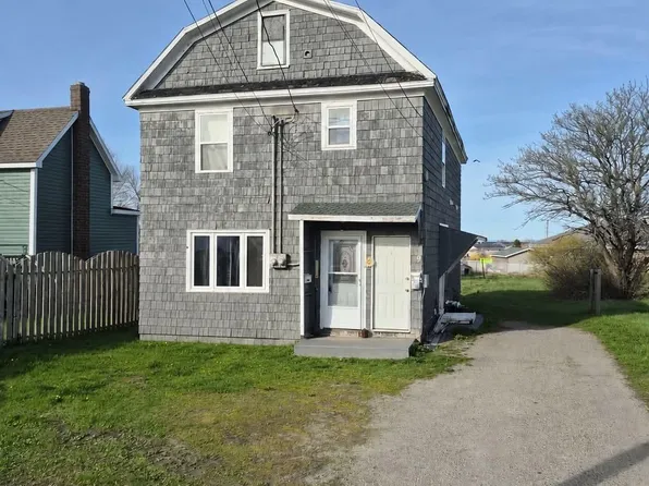 9 Burchell St, Sydney Mines, NS B1V 2P9