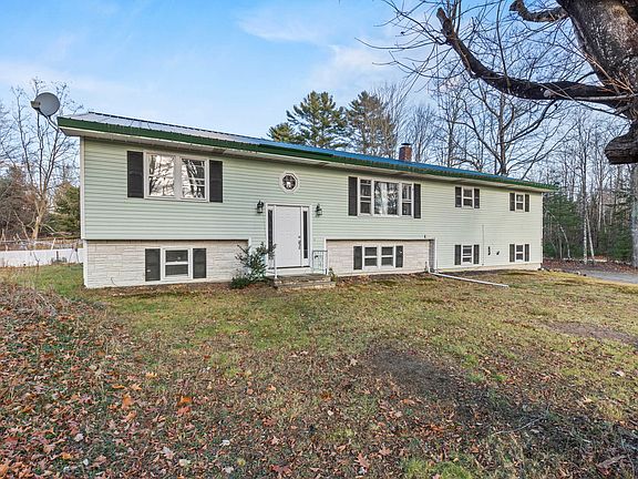 3rd image of 600 Saco Road