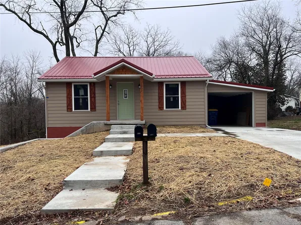 1002 N Hickory St, Salem, MO 65560