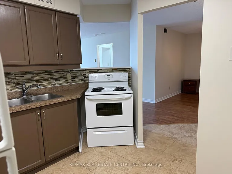 3605 Kariya Dr S #412 — Photo 8