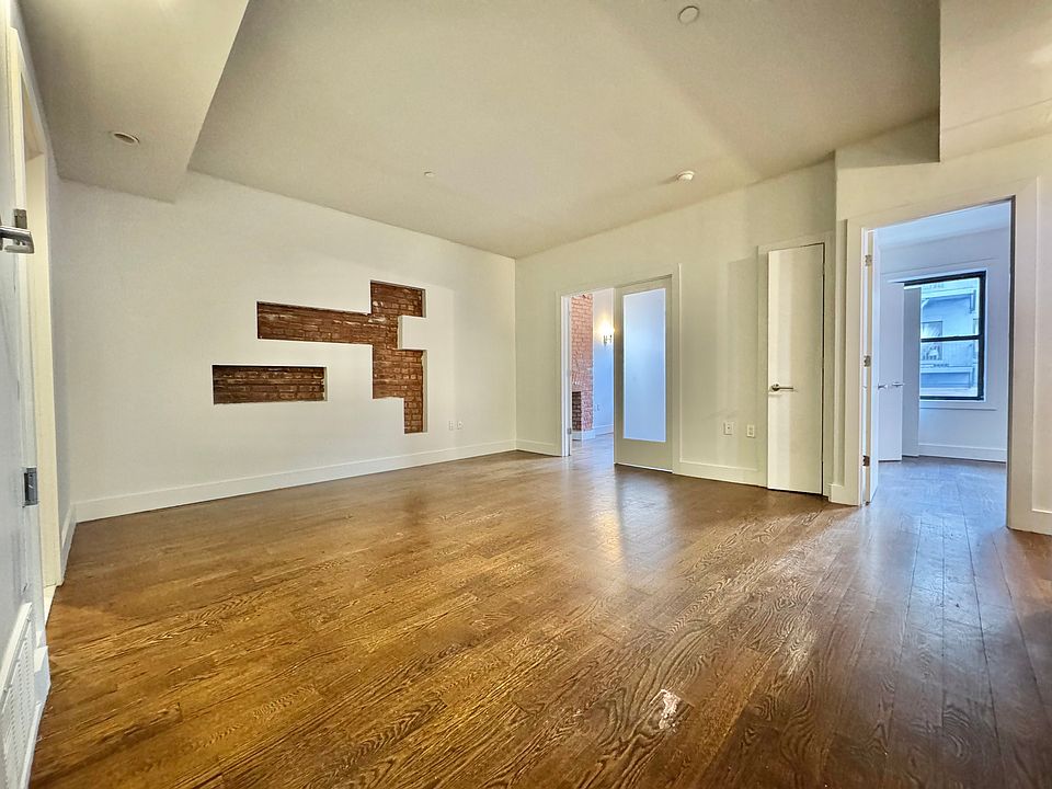 1st image of 137 Manhattan Ave #2F