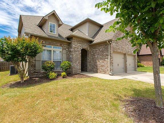 2nd image of 6151 Longmeadow Way