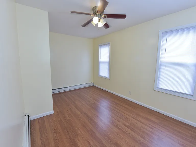 117 Scheerer Ave — Photo 8