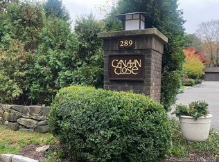 289 New Norwalk Rd #32, New Canaan, CT 06840