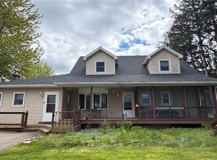 312 Berg Rd, Ontario, NY 14519