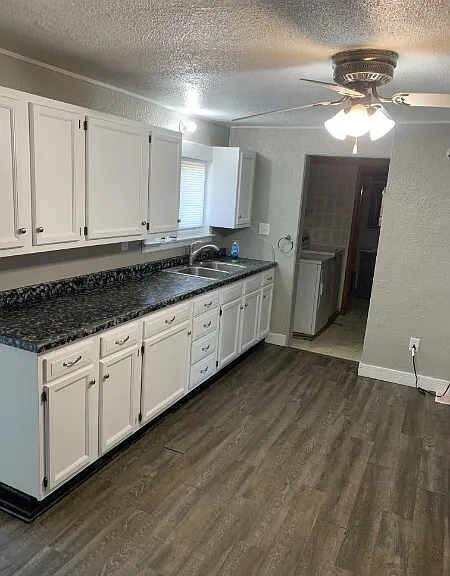 706 N Montgomery Ave — Photo 6