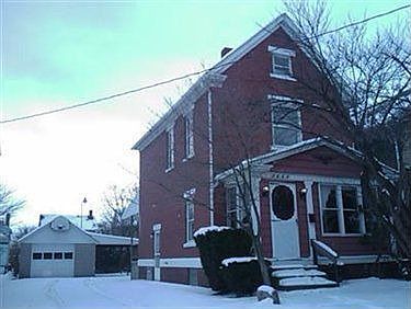 1st image of 1637 Manhattan Ave