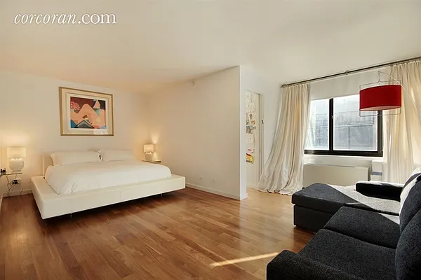 Sold by Corcoran | media 27