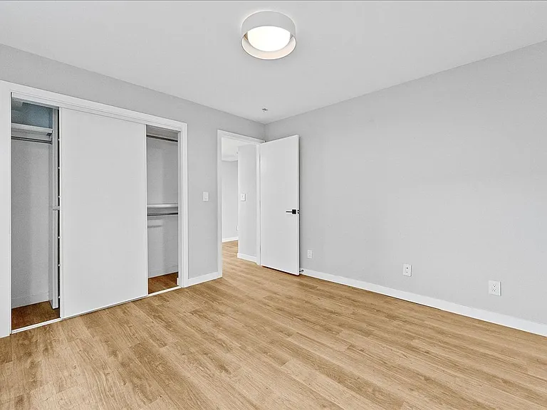 941 N Normandie Ave #3 — Photo 8