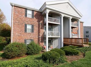 7515 Triwoods Dr APT E, Saint Louis, MO 63119