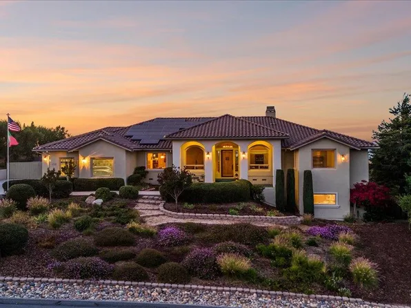 4116 Ashford Cir, Hollister, CA 95023