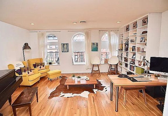 3rd image of 24 W 131st St APT 3