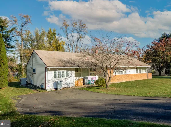 1407 Stotesbury Ave, Wyndmoor, PA 19038