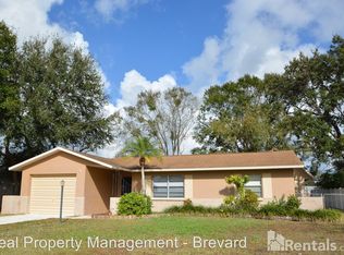 839 Lexington St NE, Palm Bay, FL 32907
