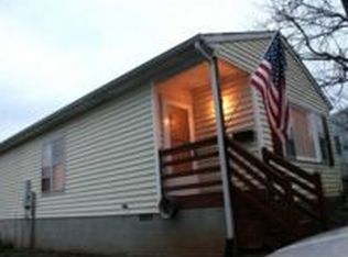 1402 Vine St, Charlottesville, VA 22902