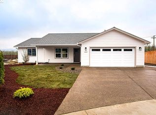 2600 Greyfox Ct, Sutherlin, OR 97479