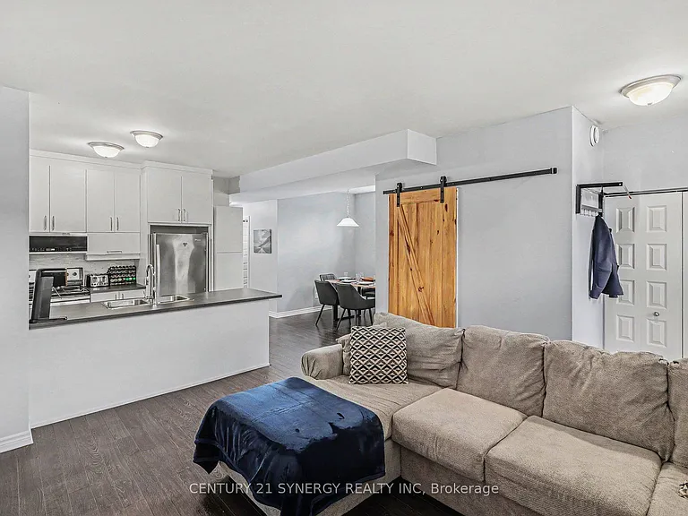 251 Capri Ave #4 — Photo 10