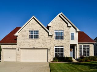 1693 Heron Way, Hoffman Estates, IL 60192