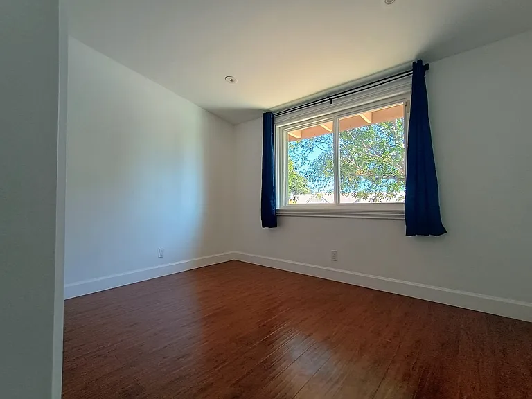 2712 Calle Olivo — Photo 4
