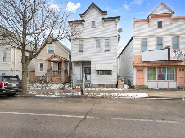 1600 South Muskego AVENUE, Milwaukee, WI 53204