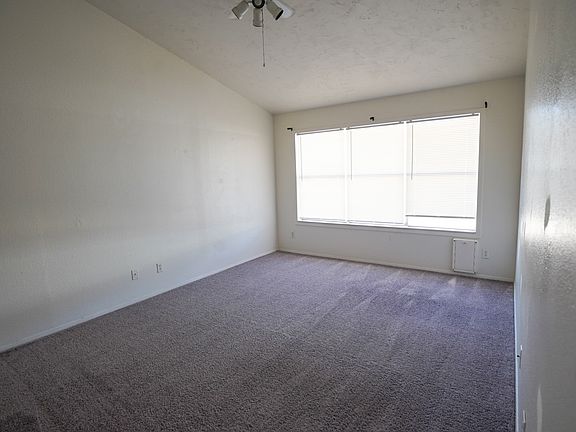 4th image of 4440 W Topeka Dr