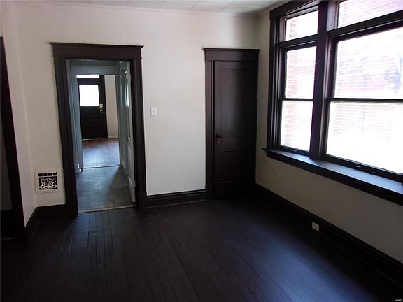 5th image of 5238 Louisiana Ave #1F