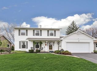 706 Michigan Ln, Elk Grove Village, IL 60007