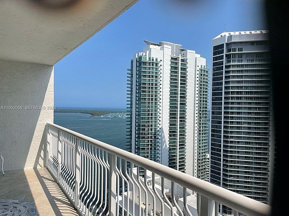 2nd image of 1200 Brickell Bay Dr APT 3921