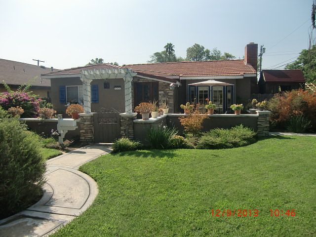 1st image of 304 E Deodar St