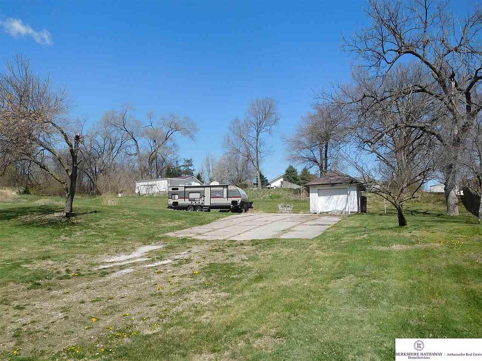 1st image of 1631 Avenue A