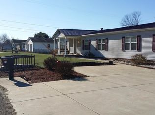 94 Frazier Lane, Buffalo, WV 25033