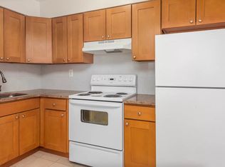 35-44 28th St #3D, Astoria, NY 11106
