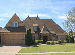 306 SW Chablis St, Bentonville, AR 72712