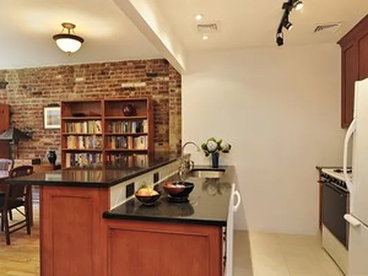 Sold by Corcoran | media 14