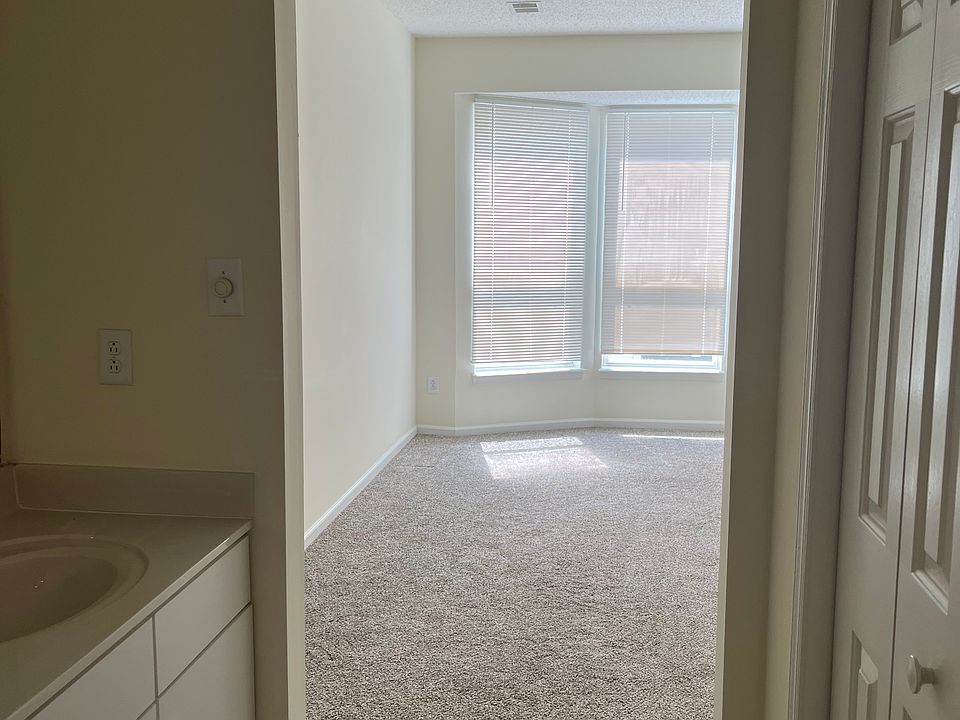 closet with vanity area