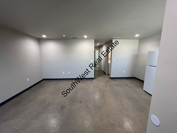 3rd image of 1501 W Llano Estacado Blvd #A