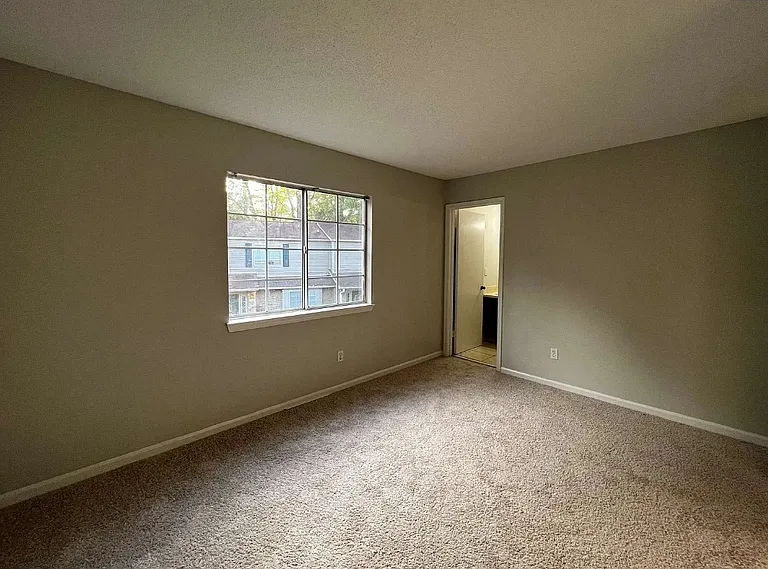 6701 Dickens Ferry Rd #74 — Photo 11