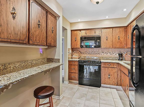 5th image of 12658 S London Ln #7-1