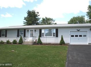 9984 Harvest Dr, Frederick, MD 21702