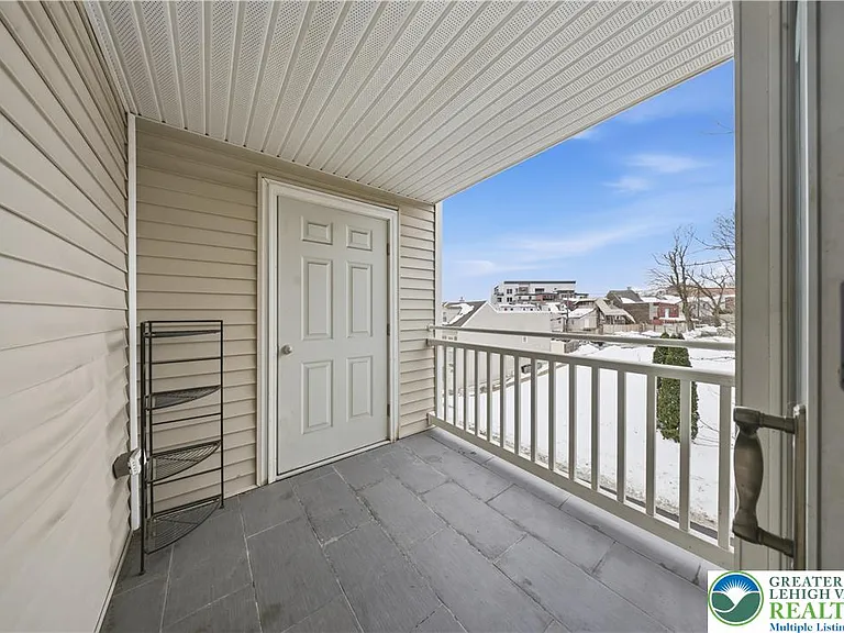623 Walnut Ave #C2 — Photo 11