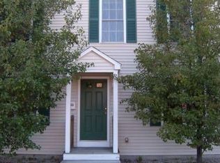 20 Cedar St, Newmarket, NH 03857