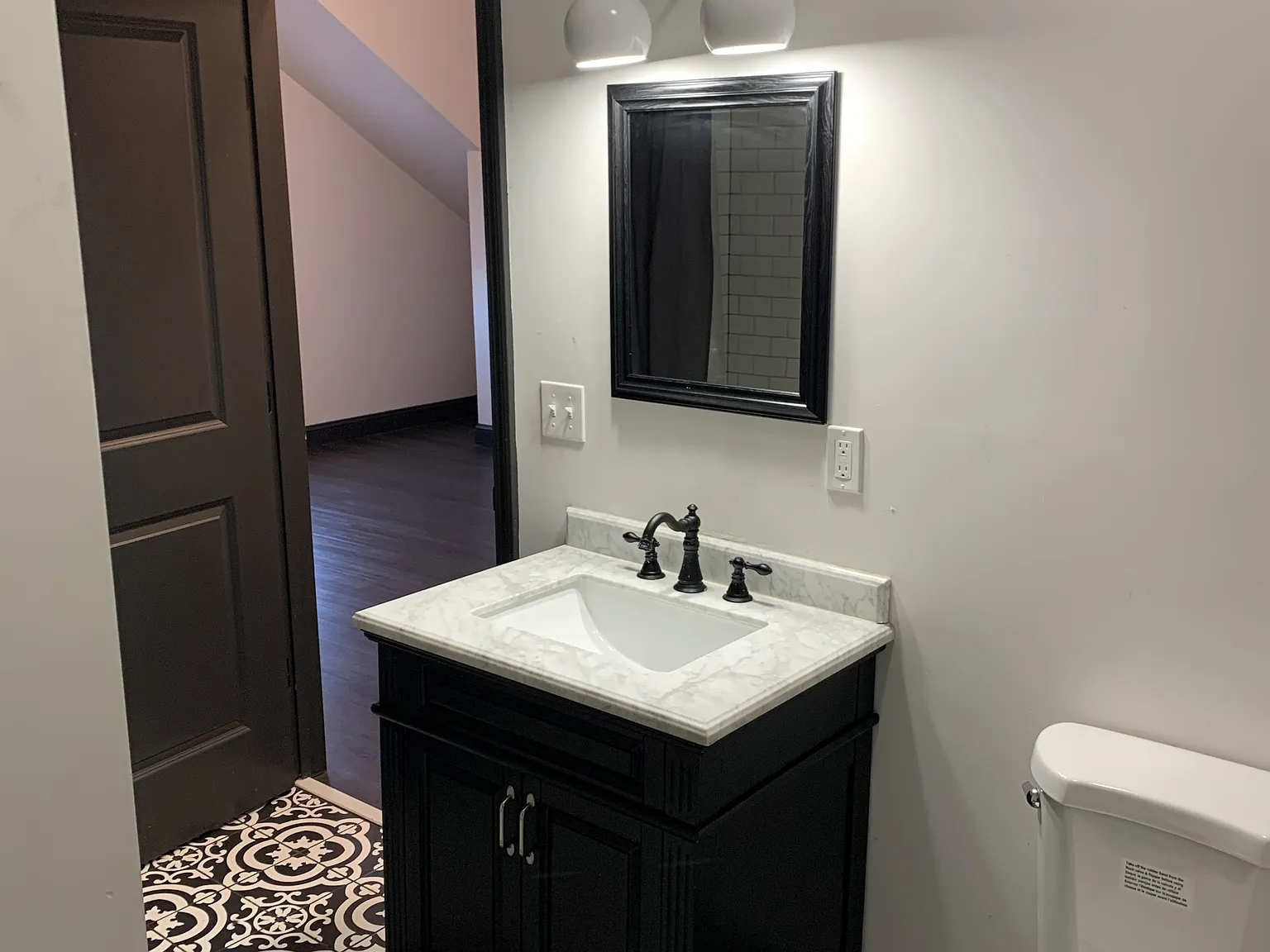 190 Knight Street - 2 Bedroom C — Photo 4