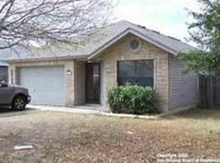 8027 Hilltop Crst, San Antonio, TX 78251