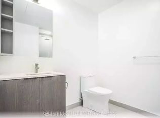 55 Mercer St #3906, Toronto, ON M5V1H2